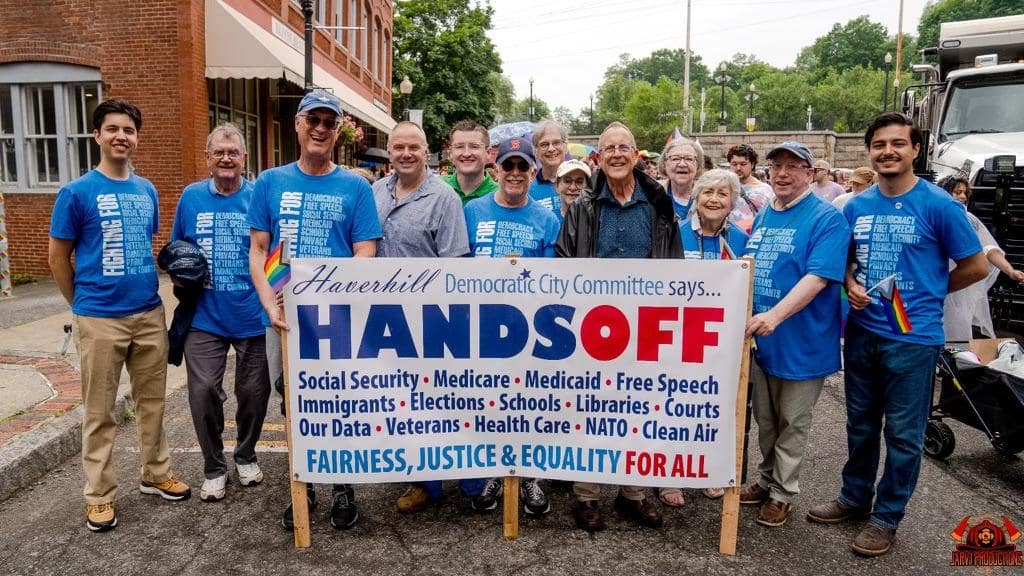 HDCC Members with HDCC Hands-Off Banner